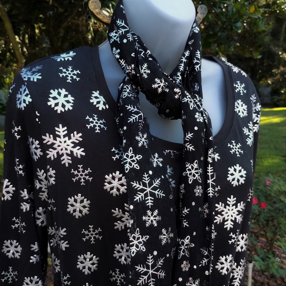Top with Matching Scarf NWOT JXL - Picture 2 of 4